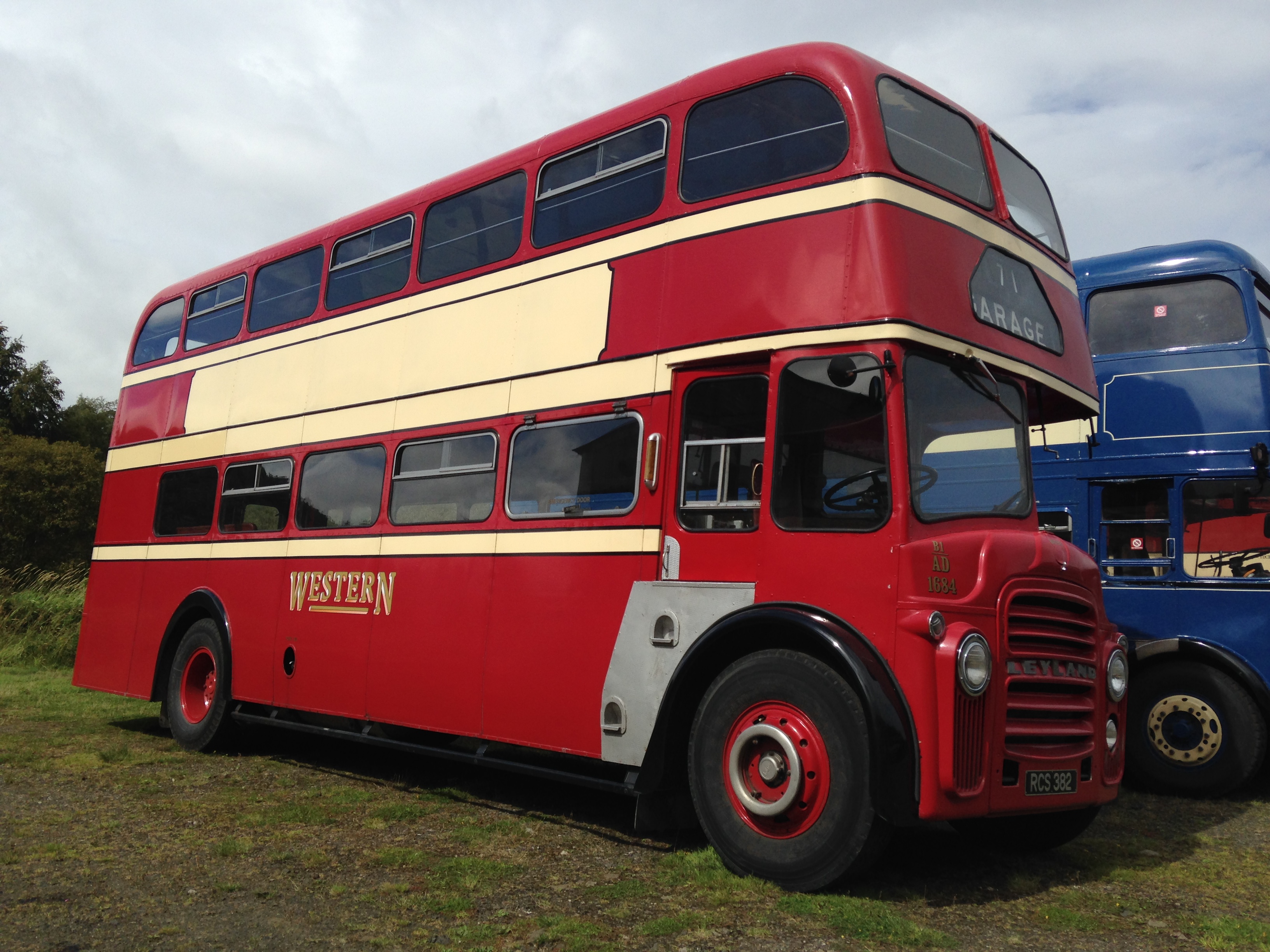 RCS 382 – Leyland Titan PD3A/3